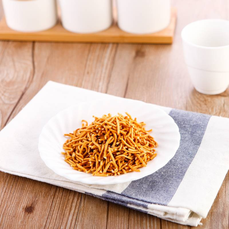 康师傅脆旋风黑椒牛排味点心40克/袋